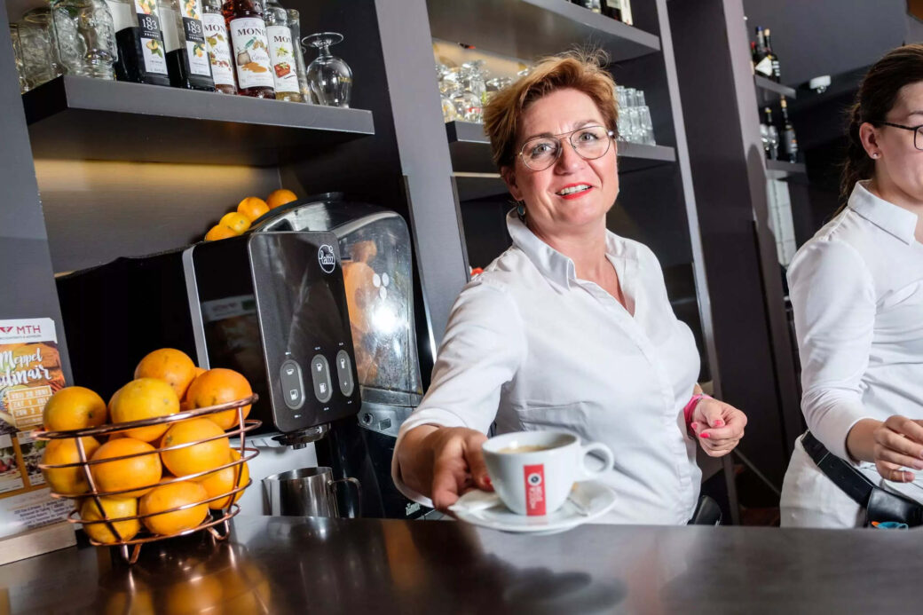 Verschil uitzenden en payroll